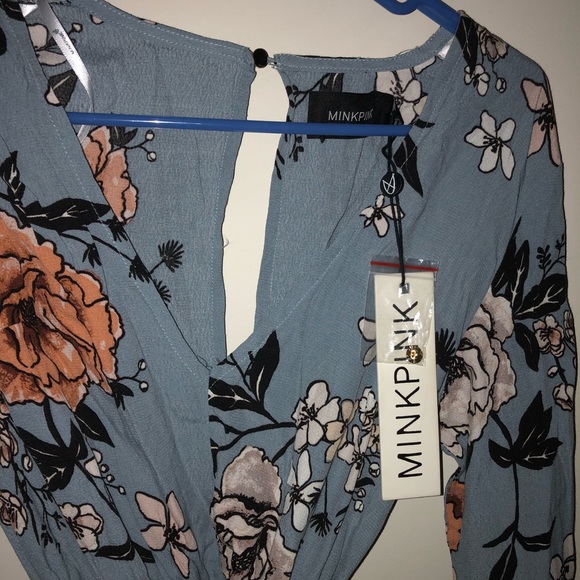 Mink Pink romantic play suit - Picture 4 of 7